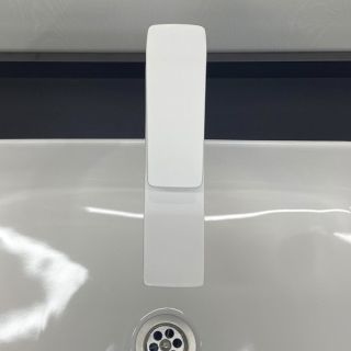 Смеситель для раковины Comforty белый FC018B-CKBT